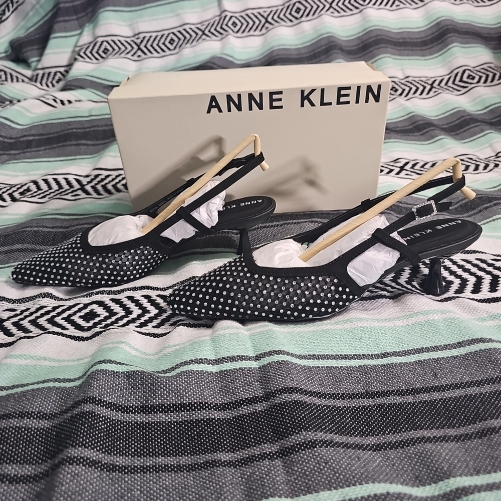 Anne Klein THIA Black Mesh Rhinestone Embellished Pointed Toe Slingbacks Sz 8.5M